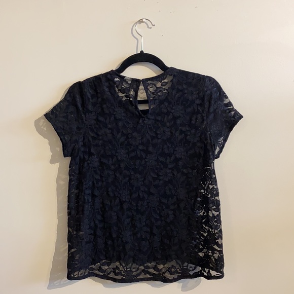 💥 3/$25💥| Moda International | Lace Top | Size S - Picture 2 of 7